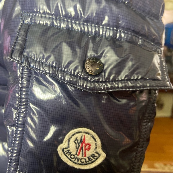 MONCLER short down jacket - Picture 4 of 10